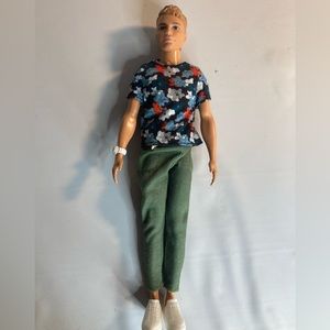 2016 Mattel Ken  Doll  Blonde/brown  Boy Doll Fashionista 12” Tall